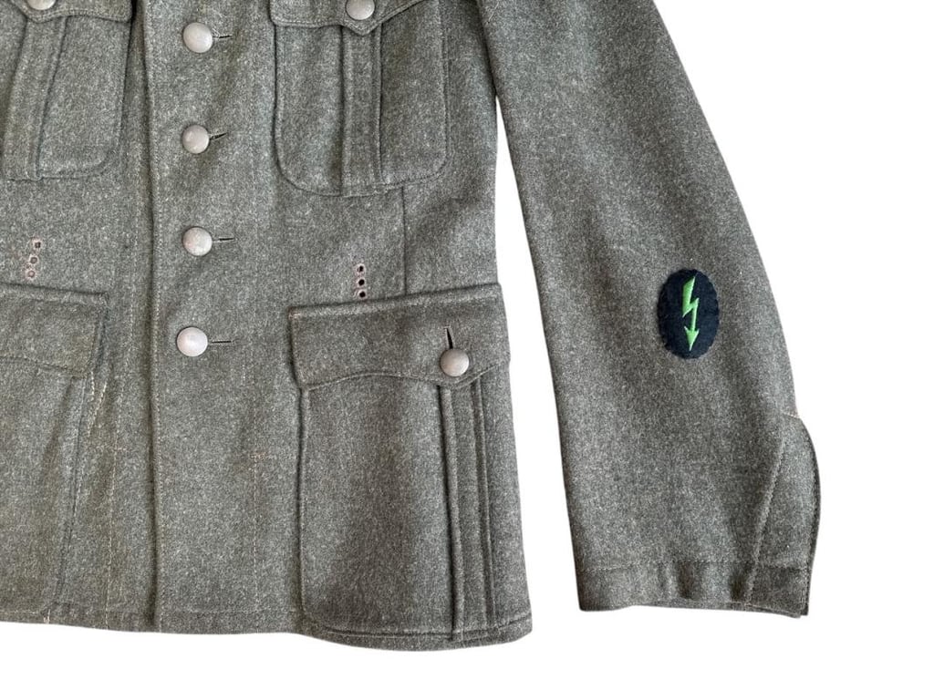 Wehrmacht ‘Gebirgsjäger’ officer M36 Feldbluse for Hauptmann