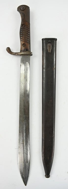 German WW1 M-1898/05 Bayonet with Scabbard