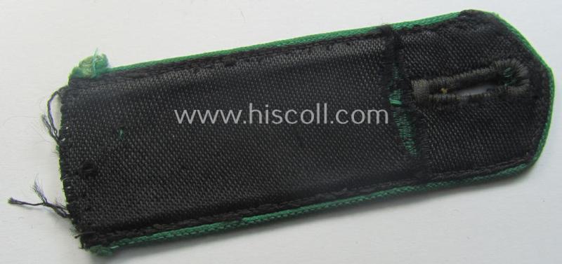 Single, typical bright-green-piped- and/or neatly 'cyphered' so-called: 'HJ-Landjahr'-shoulderstrap as was intended for usage by a: 'HJ-Junge' serving within the greater 'Landjahr'-movement