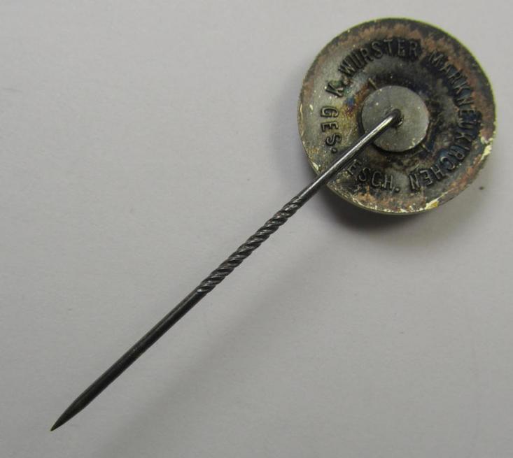 Rarely seen, neatly namelled 'RLB'- (ie. 'Reichluftschützbund') 'Amtsträgerabzeichen in Gold' (or: gold-class civil-attire badge of the first pattern) that is neatly maker- (ie. 'K. Würster'-) marked and bearing a patent-pending-designation