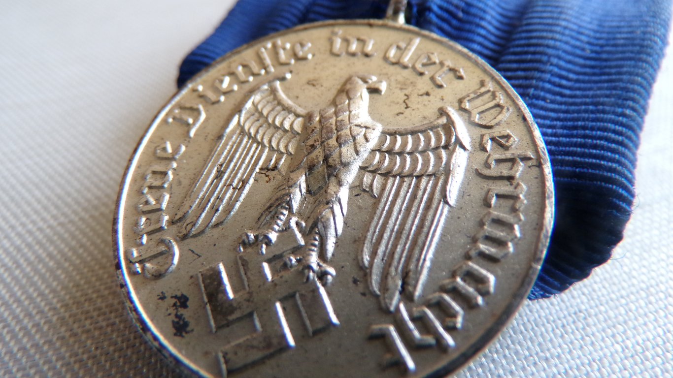 4 Years Long Service Medal Parade Mount