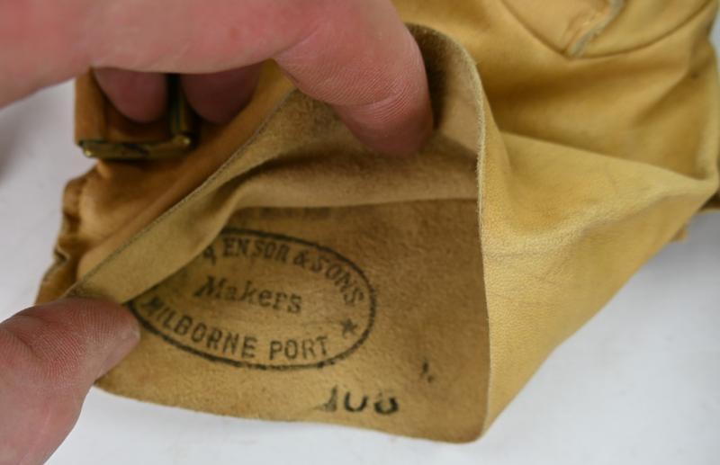 British WW2 Winter Mittens