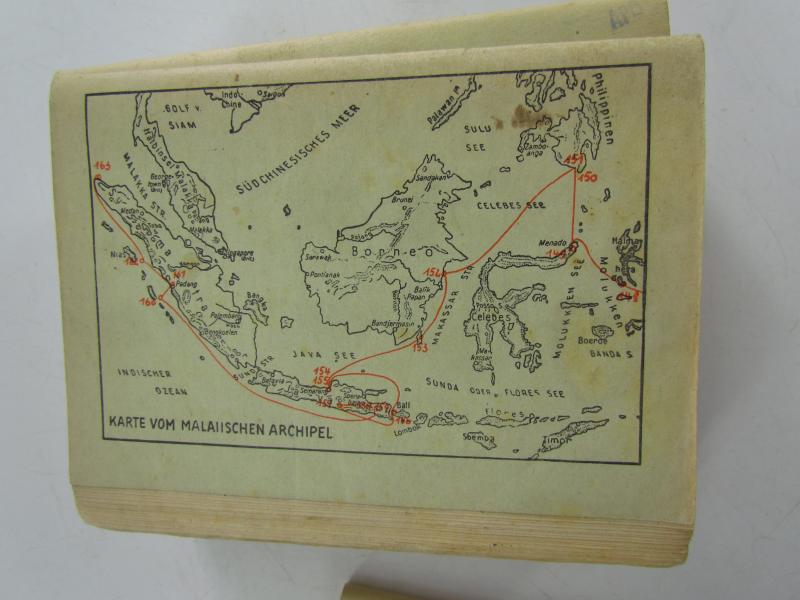 Jörn Farrow's Submarine Adventure Books 13x