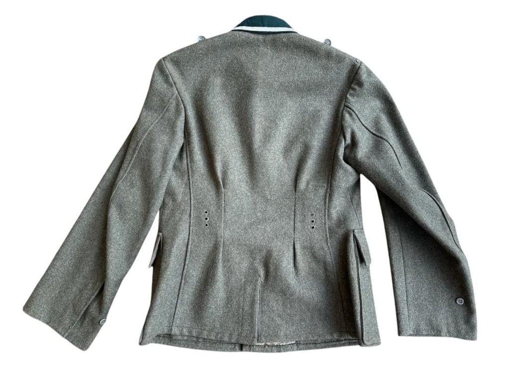 Wehrmacht Heer M43 Tunic with upgraded M36 collar