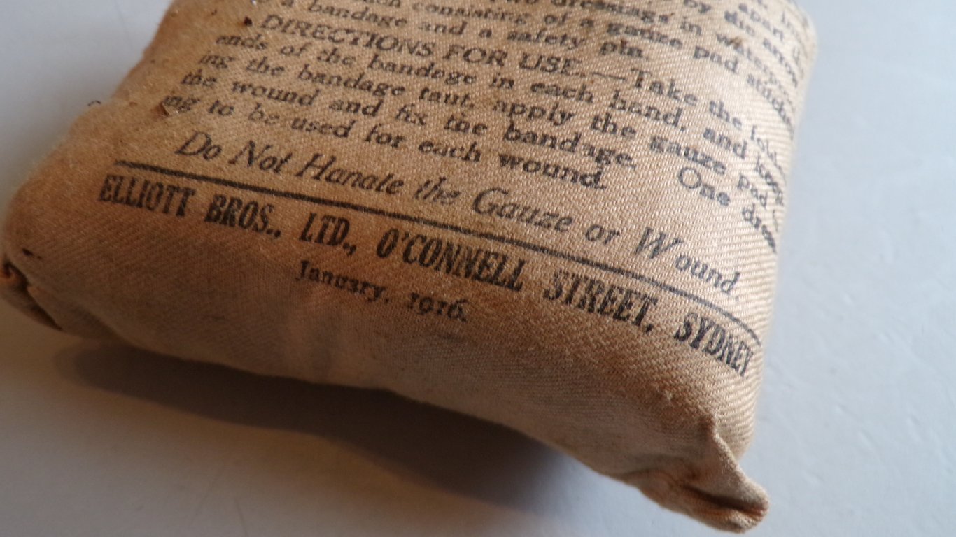 WW1 Australian Field dressing