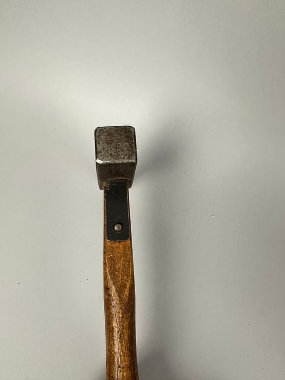 Mountain trooper ‘Gebirgsjäger’climbing hammer