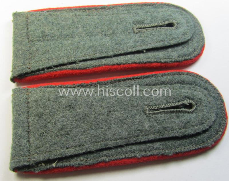 Attractive - and fully matching! - pair of WH (Heeres) early- (ie. mid-) war-period- (ie. 'M40'- ie. 'M43'-pattern), 'standard-issued' NCO-type shoulderstraps as was intended for an: 'Unterwachtmeister eines (Sturm)Art.-Abts. o. Rgts.'