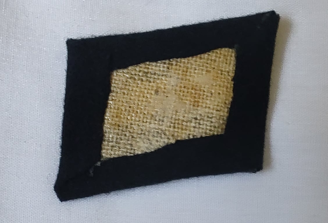 Reproduction Waffen-SS "Wiking" Officer collar tab