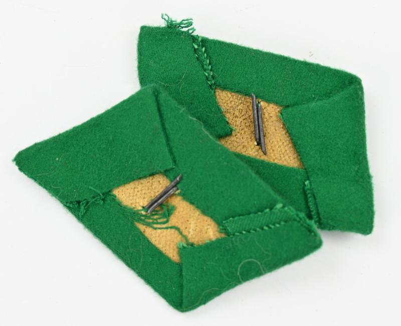 German LW Felddivision Collar Tabs