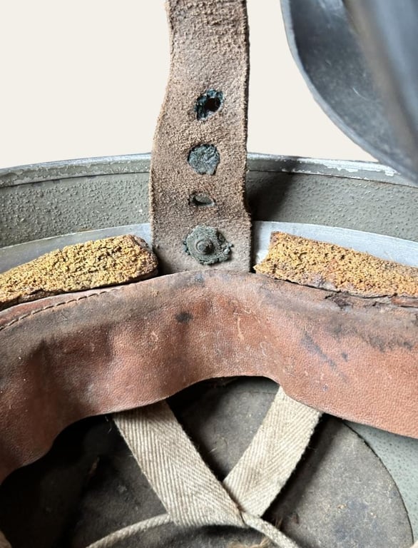 British Airborne Paratrooper Helmet -1943-