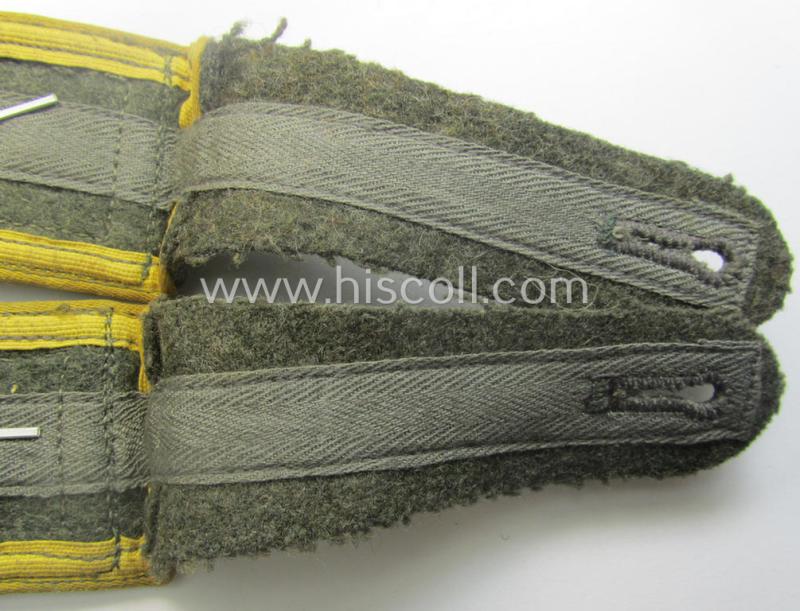 Pair of typical later-war-period- (ie. so-called: 'M44'-pattern) WH (Heeres) NCO-type shoulderstraps: 'Wachtmeister o. Feldwebel des Nachrichten-Abtlgs. (mot) 3'