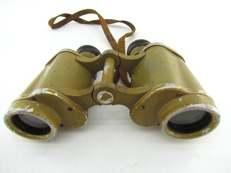 Wehrmacht tan colored binoculars ‘Dienstglas’ 6×30 by CAG