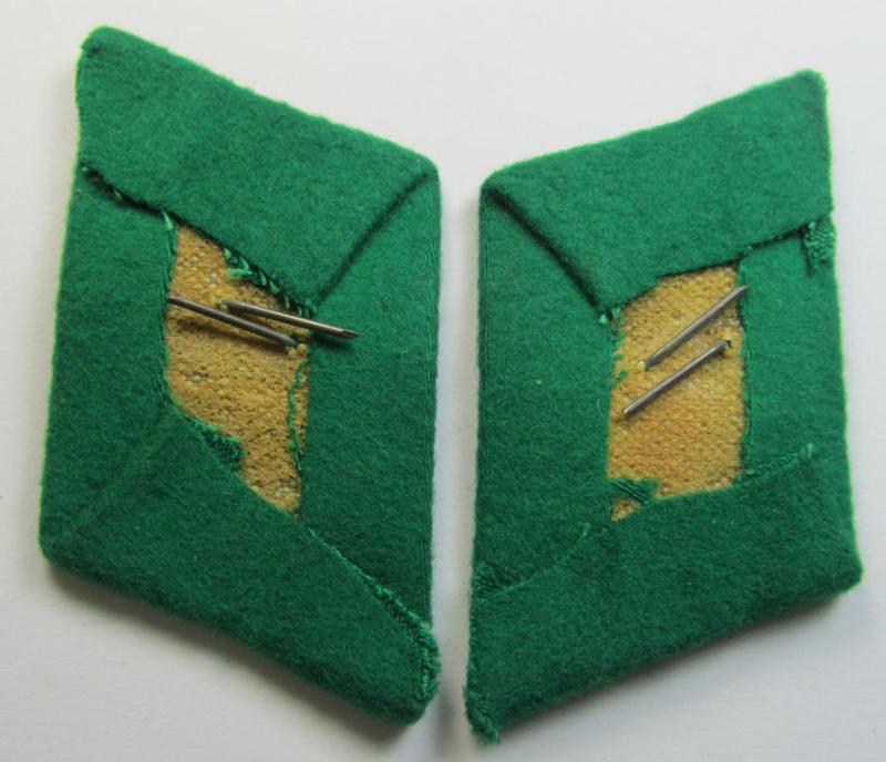 Attractive - fully matching and with certainty scarcely found! - bright-green-coloured pair of WH (Luftwaffe) EM/NCO-pattern collar-patches (ie. 'Kragenspiegel') as was intended for usage by a: 'Soldat der LW-Felddivisionen'