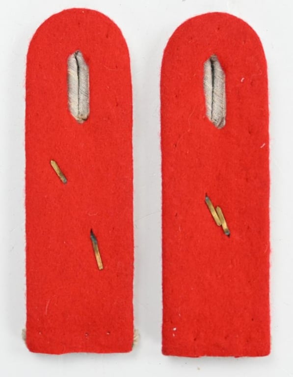 German WH Officer Artillery Beobachter Shoulderboards
