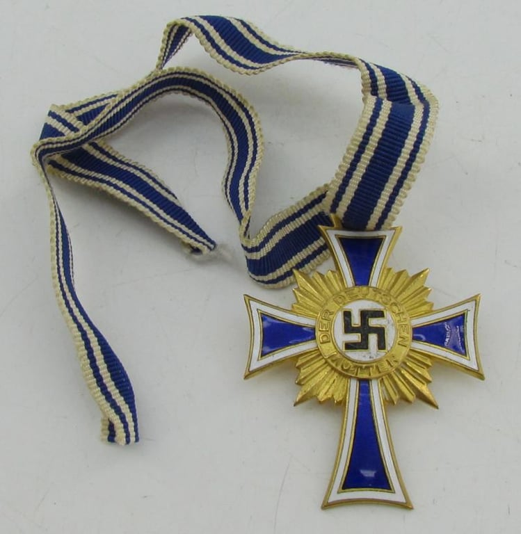 German Mothers Cross in Gold
