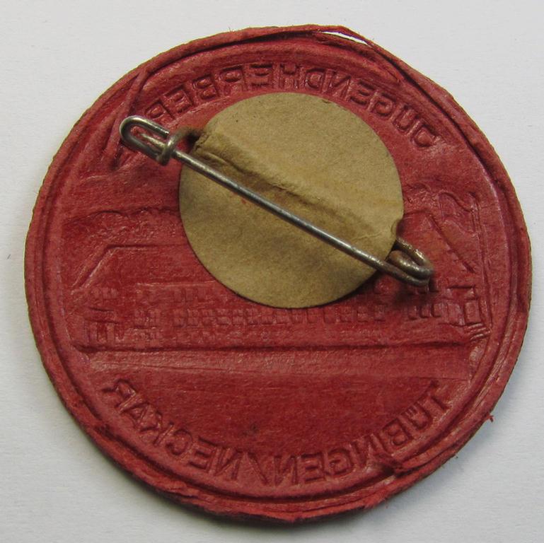 Youth- (ie. 'HJ'- or: DJH or: 'Reichsverb. für deutsche Jugendherbergen'-) related 'tinnie' (ie. 'Veranstaltungsabzeichen') as executed in brownish-red-coloured- and/or carton-based material and showing the text: 'Jugendherberge Tübingen/Nec...