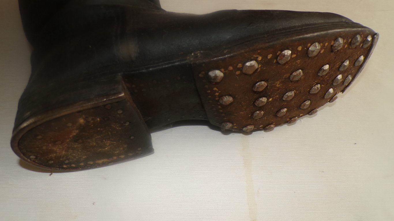 Early Marching Boots (Knobelbecher)
