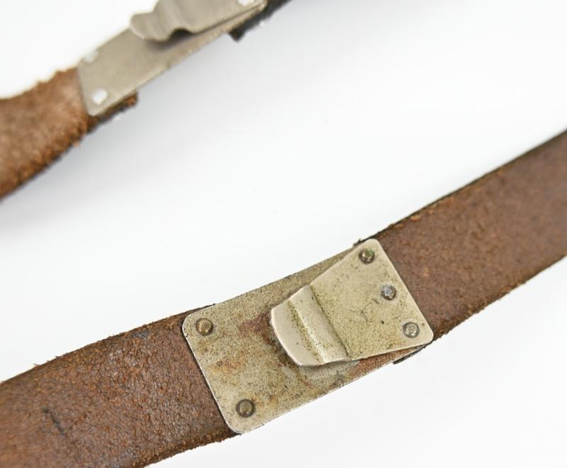 German WH Signal Equipment Strap