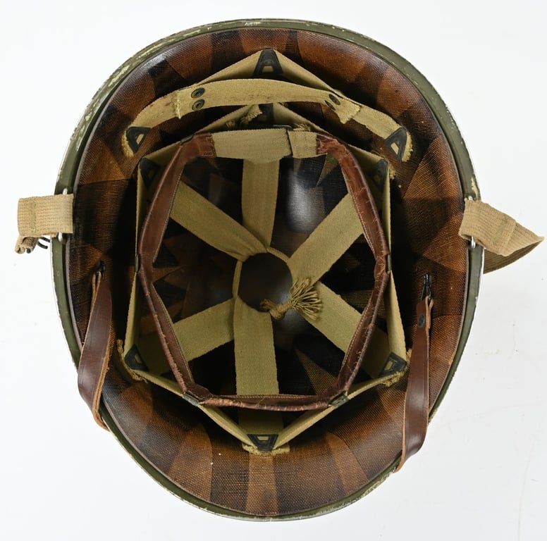 US WW2 M1 Fixed Bale Combat Helmet