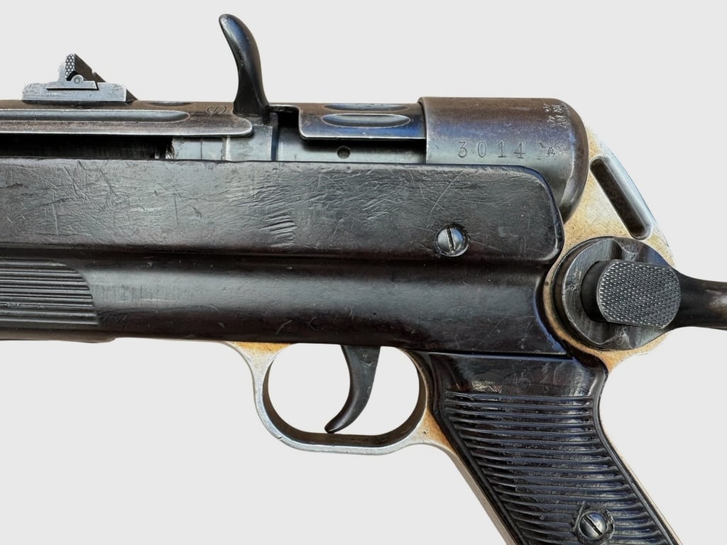 MP38 EU-Deko Sub Machine Gun....Rare