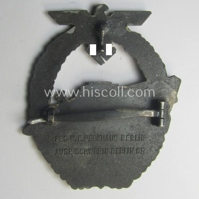 Superb, WH (Kriegsmarine) so-called: 'Kriegsabzeichen für Schnellboote - 2. Modell' (or: E-boat-war-badge of the 2nd model) being a maker- (ie. 'Fec. W.E. Peekhaus'-) marked example as was produced by the: 'Schwerin'-company
