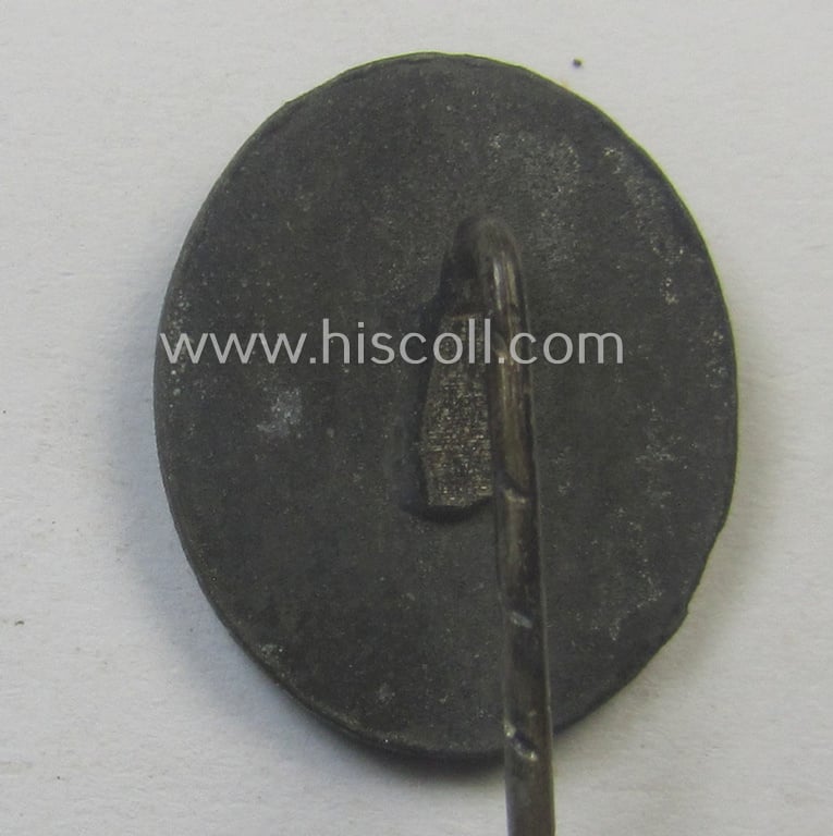 Neat - and 17 mm. sized! - miniature lapel-pin (ie. 'Halbminiatur') depicting a: 'Verwundeten-Abzeichen in Silber' (or: silver-class wound-badge) being a non-maker-marked example
