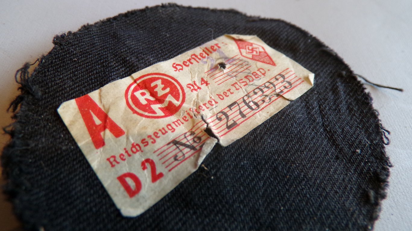 HJ Kameradschaftsführer Sleeve Rank Chevron with RZM Tag