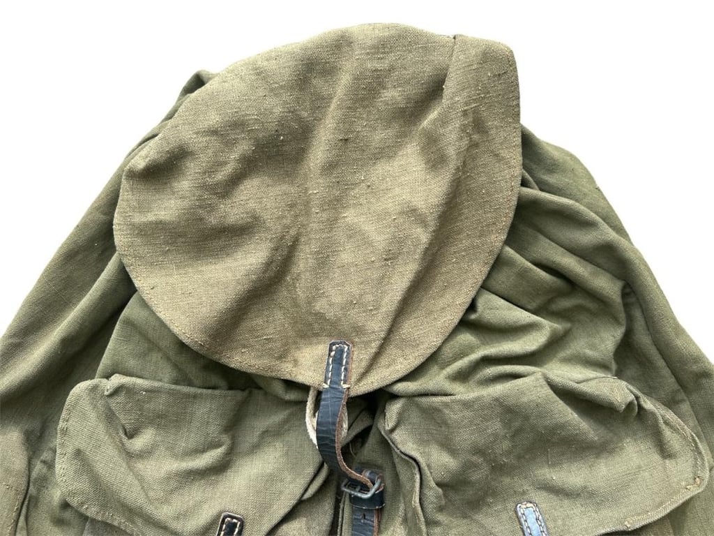 WH/SS Rucksack/Backpack in Unissued Condition