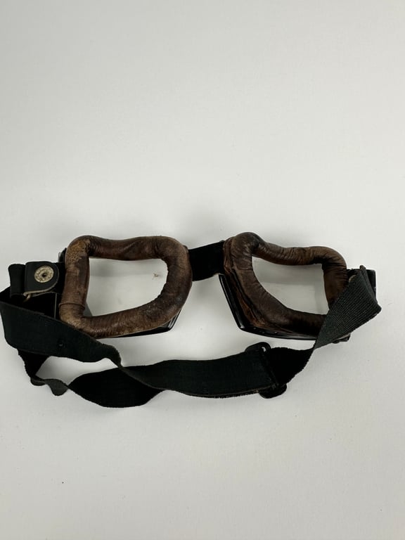 Wehrmacht "Kradmelder brille"
