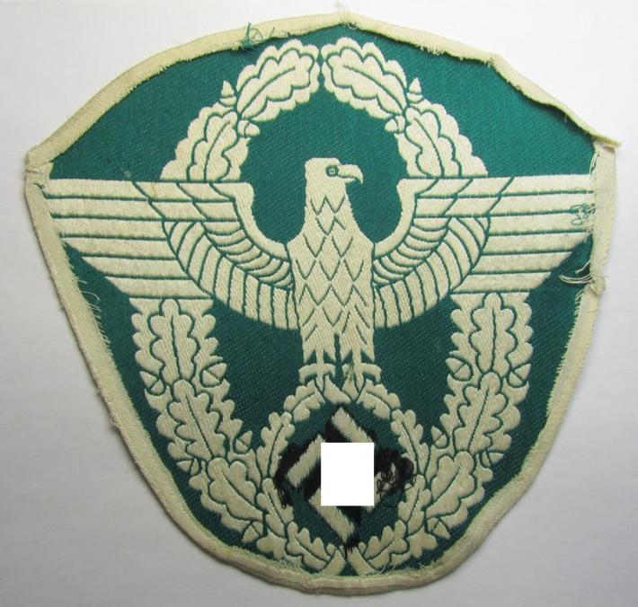 Attractive - and fairly scarcely encountered! - police (ie. 'Polizei') 'off-white'-coloured- and/or linnen-based sports'-shirt-eagle as executed in the 'BeVo'-weave pattern