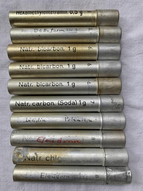 WH (Heer) Medical 'Einheitstablettenkasten'