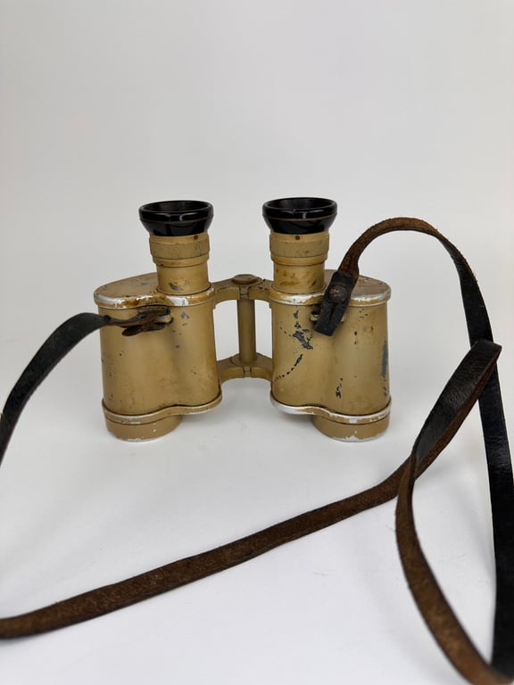 Late War Tan Painted Wehrmacht 6x30 Binoculars