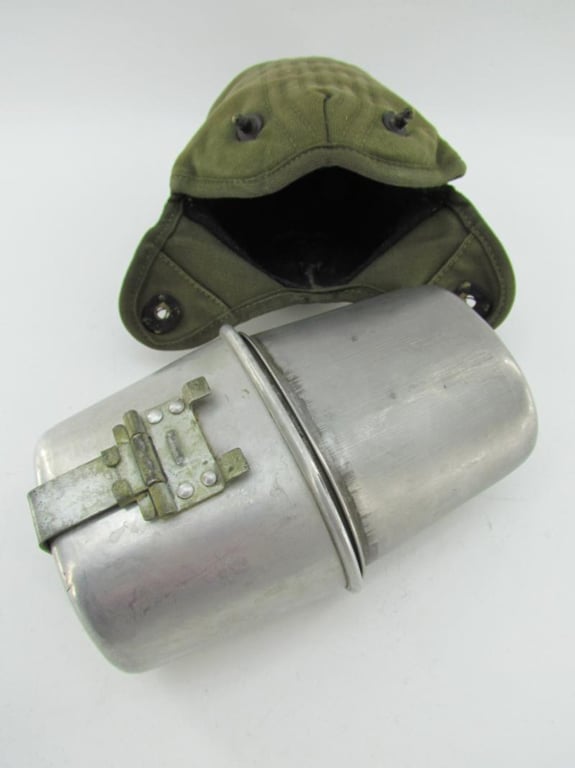 US WWII M-1910 Canteen