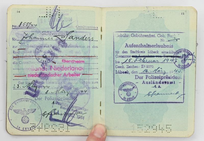 Dutch WW2 Pasport of Johannes Sanders, Labor Worker in Germany