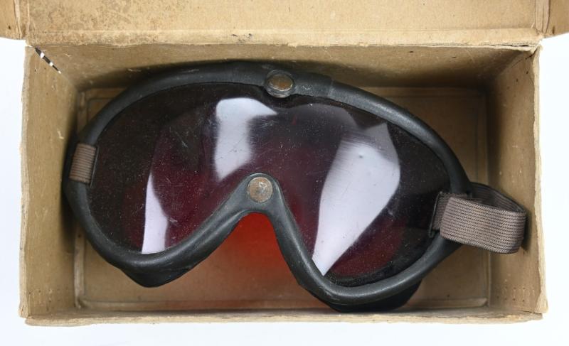 US WW2 M-1944 Flying Goggles in Case
