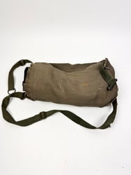 Rare Fallshirmjager gasmask/bag "ebd"