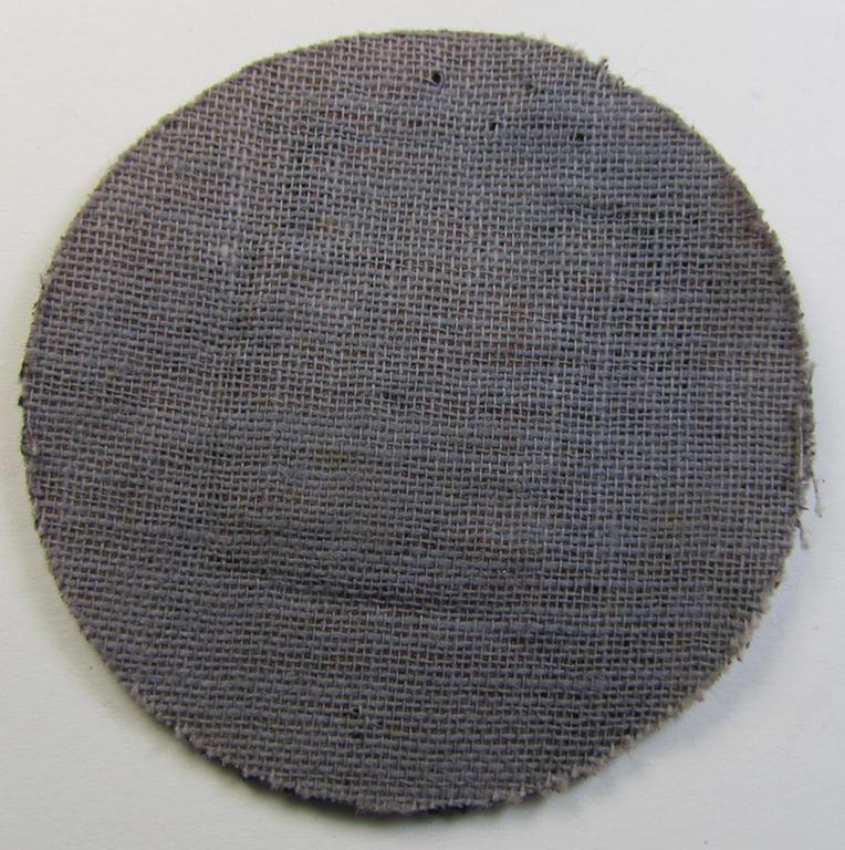 Attractive - and actually rarely found! - example of a WH (Kriegsmarine) machine-embroidered, trade- ie. special-career-patch (ie. 'Tätigkeitsabzeichen') as was intended for: 'Unterpersonal der Stäbe' (ie. naval-staff-members)