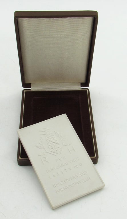 Reichsverband für das deutsche hundewesen with original case