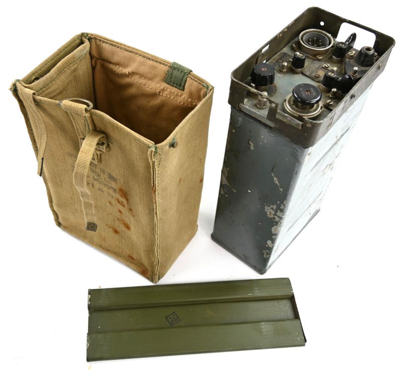 British WW2 Wireless No.46 Set with Carrying Bag