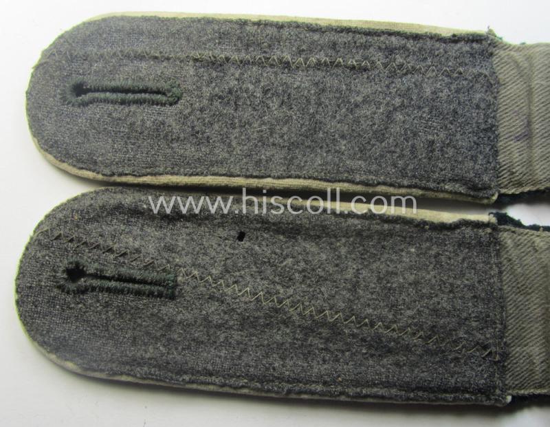 Pair of WH (Heeres), early- (ie. pre-) war-period- (ie. 'M40'-pattern) EM-type shoulderstraps: 'Soldat der Infanterie-Trpn.'