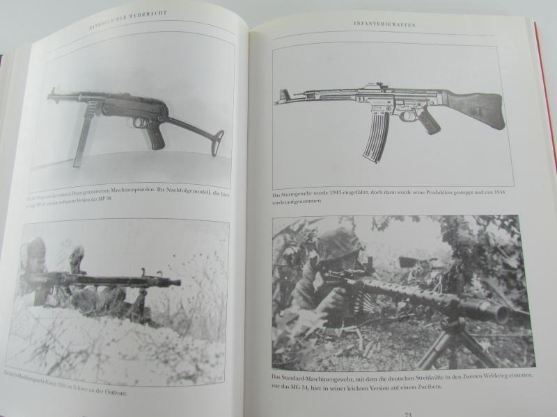 Book : Handbook of the Wehrmacht 1939-1945