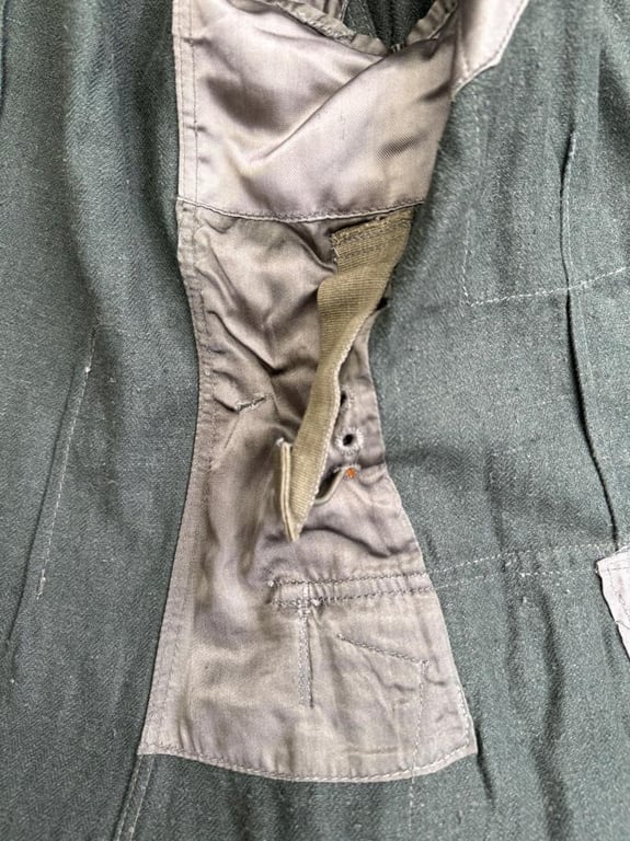 Wehrmacht ( Heer ) ‘Drillich’ (HBT) M43 Field Blouse RB Numbered 1944.