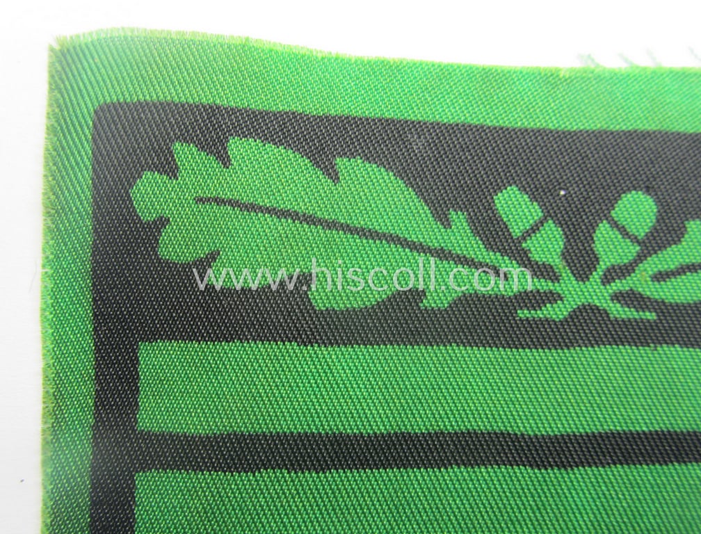 Pair of officers'-pattern, WH (Heeres o. Waffen-SS) rank-insignia-bars (for usage on the various camouflaged-uniforms) as was used by an officer holding the rank of: 'Hauptmann' (ie.: 'SS-Hauptsturmführer')