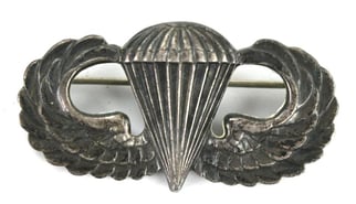 US WW2 Sterling Silver Jumpwing
