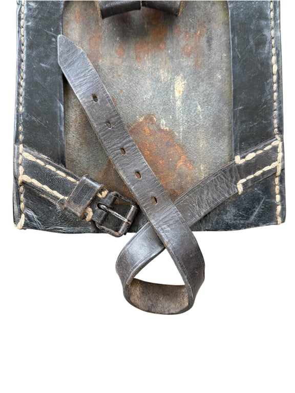 German WWII Shovel Carrier -1942-