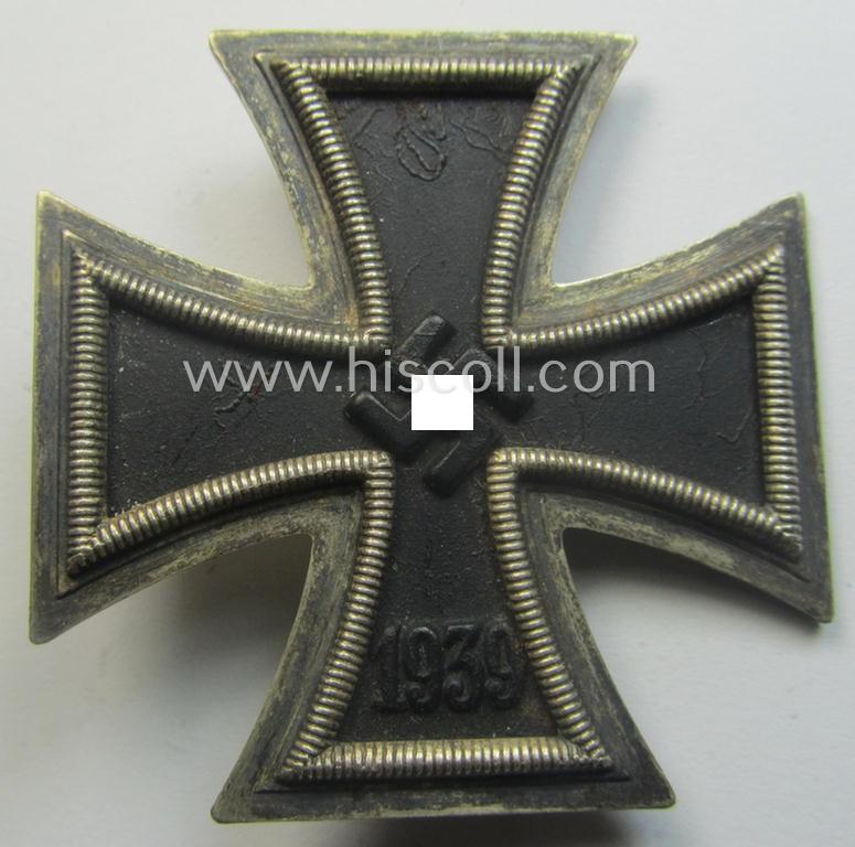 Fully untouched, 'Eisernes Kreuz 1. Kl.' (or: Iron Cross 1st class) being a typical, maker- (ie. '6.'-) marked example by the maker (ie. 'Hersteller'): 'Fritz Zimmermann' and that comes as issued and worn