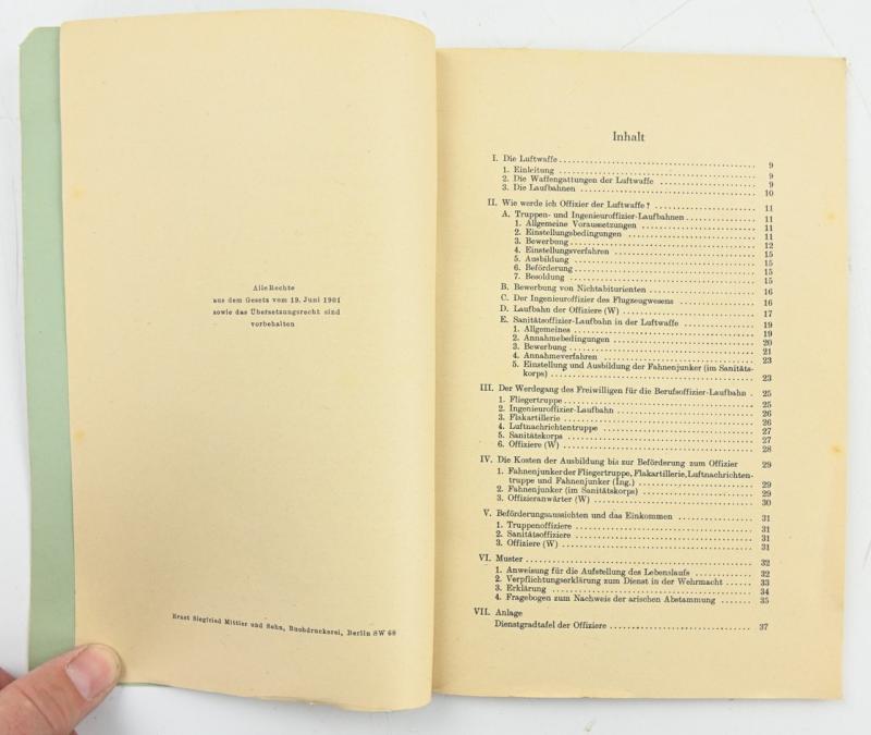 German LW Booklet ' Wie Wrrde ich Offizier der Luftwaffe?'