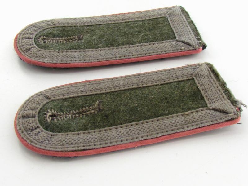 M45 Panzerjäger shoulder boards