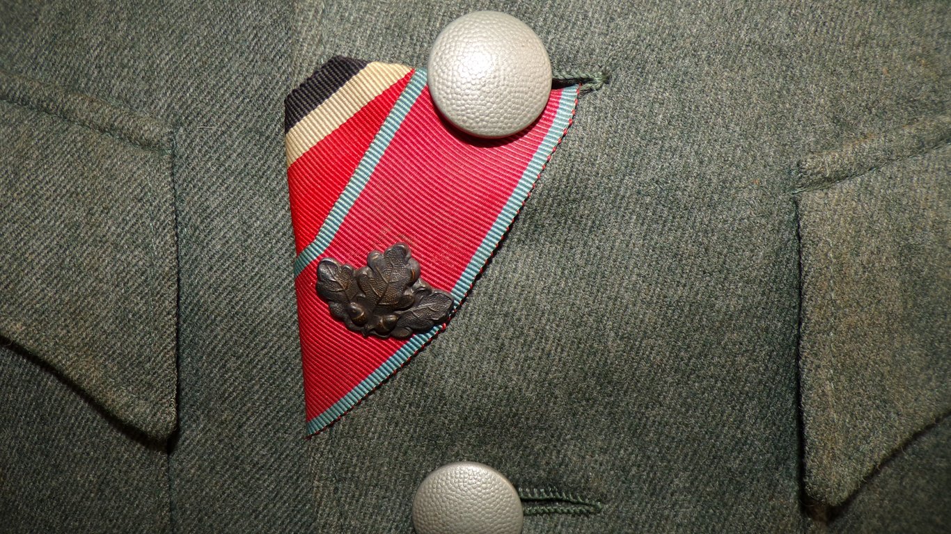 Tunic from a Hauptmann Artillerie