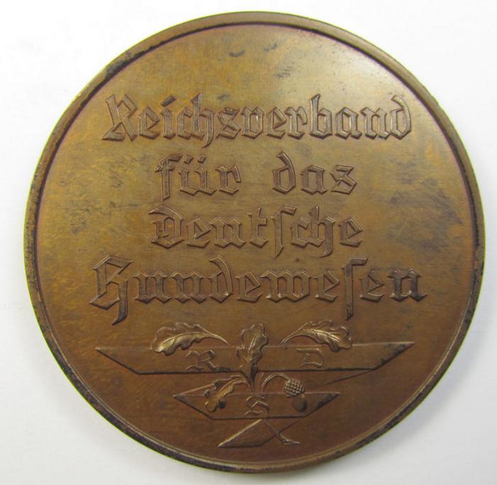 Darker-bronze-toned- (ie. genuine bronze-based!) so-called: 'Reichsverband für das Deutsche Hundenwesen' (ie. RDH-) related, commemorative-plaque entitled: 'Für hervorragende Leistung'